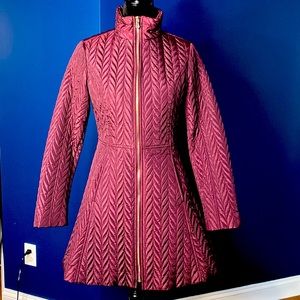 ♠️Kate Spade♠️Quilted XS Jacket Color:Burgundy

▪️Excellent Condition▪️